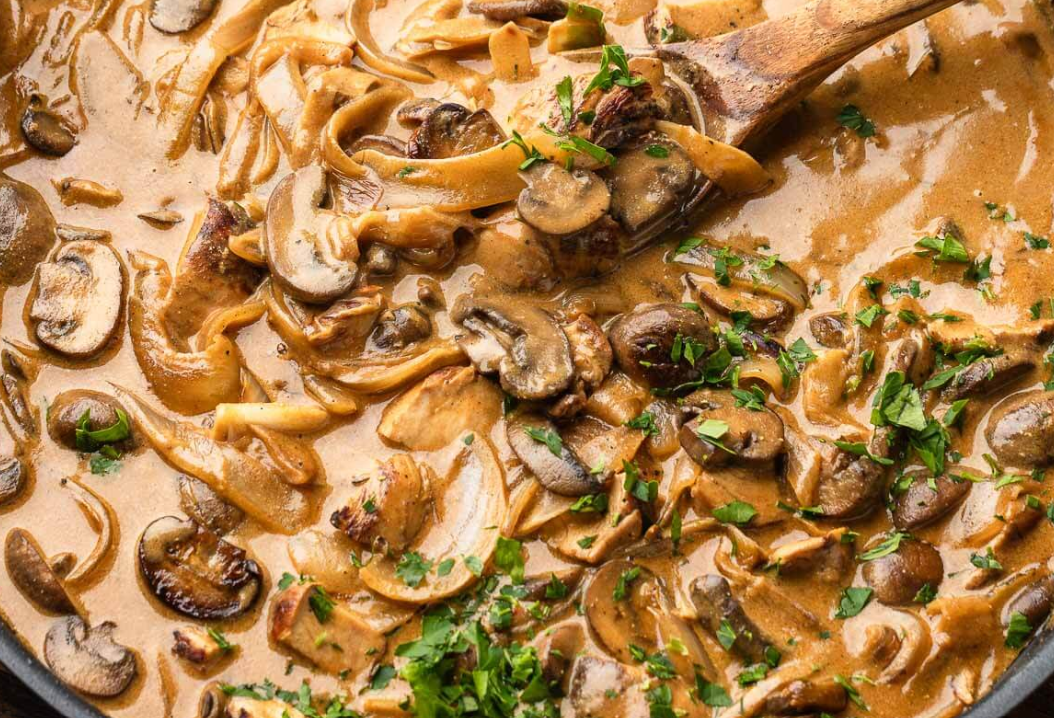 Chicken Stroganoff 